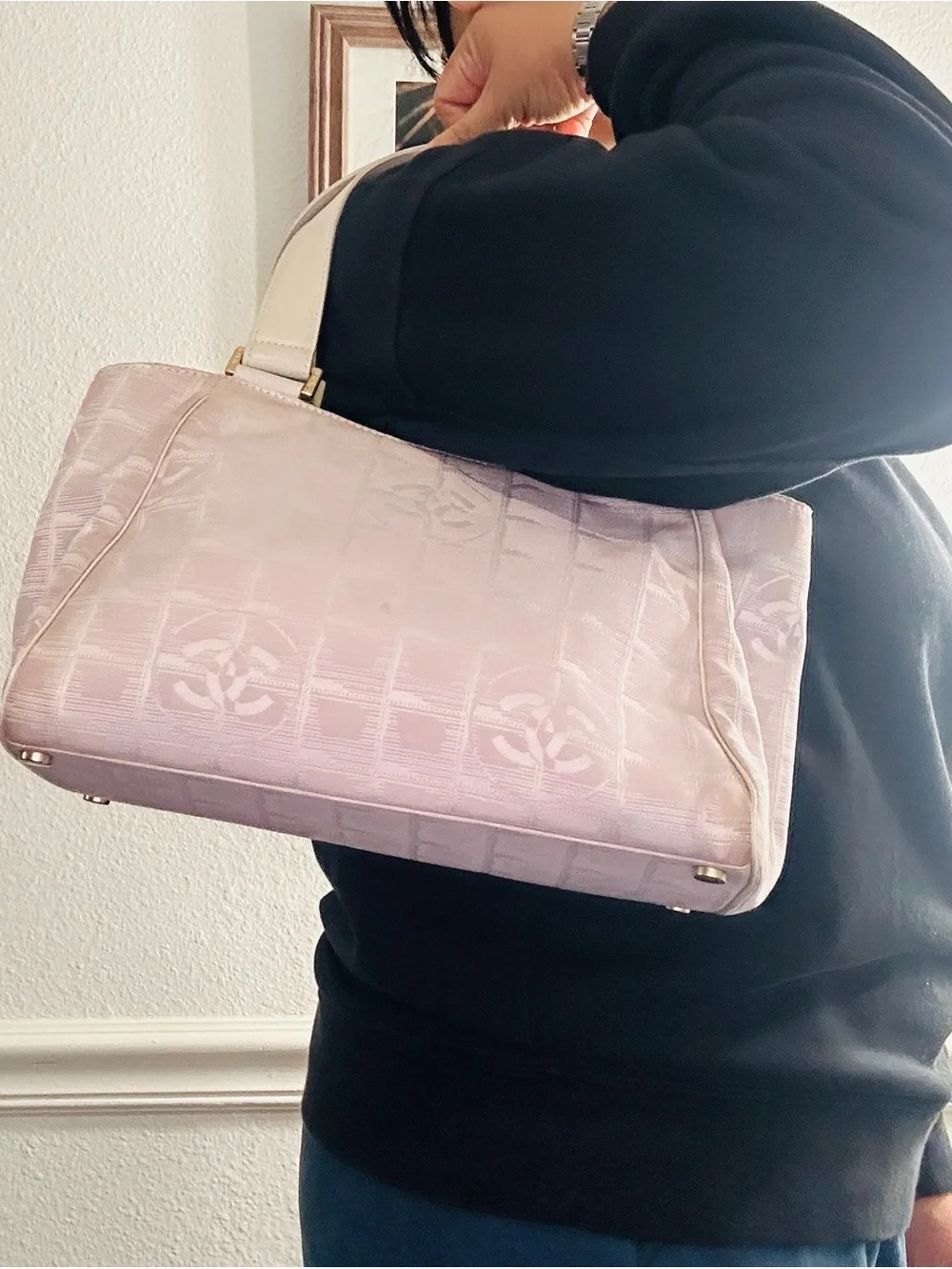 CHANEL travel line shoulder bag with COA